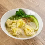 香港的海老ワンタン麵 鮮蝦雲吞湯麺（ラッキーティーパーラー）
