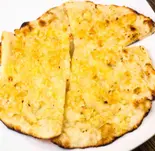 チーズガーリックナン Cheese Garlic Naan(スワズ インド カレー)