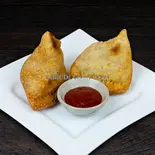 サモサ Samosa（スバーアランバ (インド料理)）