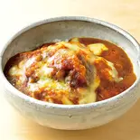 半膳チーズ焼カレー（ピザ・サントロペ成田店）