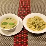 グリーンカレーチョウミン Green Curry Chow Mein(インド・タイ料理 さくら)