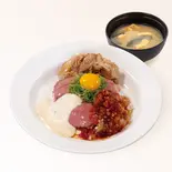 松屋オリジナルソースローストビーフ牛めし(味噌汁付)（松屋 天神店）