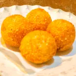 ゴマ団子(4個)（中華料理 木子亭）