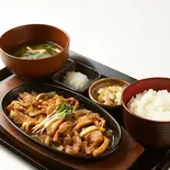 鶏生姜焼き定食（しんぱち食堂 武蔵小山店）