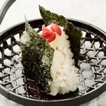 カリカリ梅:有名シウマイ弁当でも使われている小梅を刻んで/Crunchy Pickled Plum（無添加おにぎりJIKKA）