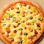 グリル野菜とラクレットチーズ（ピザ・サントロペ成田店）