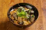 地鶏の親子丼（炭火焼鳥 itori）
