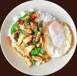 ガパオライス(鳥/豚)/ Gapao Rice（SHWE KA TAW ASIAN RESTAURANT）
