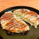 豚お好み焼き（屋台鉄板 三寸）