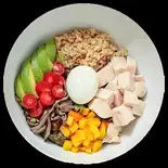 プロテインラボボウル(チキン) ～美しく痩せる～ 531kcal タンパク質:46g 脂質:16g 糖質:43g（プロテインラボ 大阪 PROTEINLAB. OSAKA）