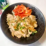 豚肩ロース丼（韓ビビンバ石焼家）