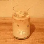 バニラオーツラテ（【カツサンド＆自家焙煎珈琲】TOKYO COFFEE TACHIKAWA）