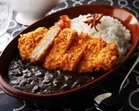 熟成とんかつ手仕込豚カツ150g 黒カレー（博多名物やみつき黒カレー堂 BistroRYU 吹田）