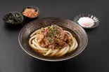(温)肉増し黒毛和牛の極太おうどん～温玉のせ～（黒毛和牛のおうどん 讃岐屋 新宿歌舞伎町店）