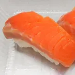 サーモン5貫（音色すし 世田谷店）