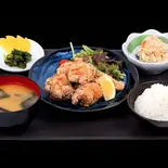 若鶏の唐揚げ定食(縁鳥酒場)