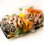 寿司屋が作る活貝類盛合せ2人前 Assorted Shellfish Platter (Serves 2)(THE 三友 KITCHEN)