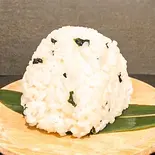 わかめおにぎり Wakame Seaweed Rice Ball（おにぎり屋 おなかすいた。）