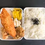 白身魚フライ唐揚げ弁当(もも)（からあげHOUSE）