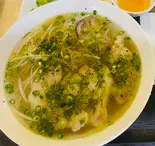 蒸し鶏のフォー Phở gà（ベトナム料理 MITSUKOレストラン）