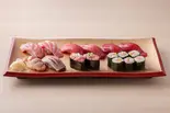 まぐろづくし 10貫+1本（寿司あおい 成城学園店）