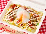 とろとろ温玉タコライス（タコライス専門店 KING CAFE ドン・キホーテ北池袋店）