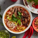 ブンボーフェ Bun bo Hue (Hue beef noodle soup)（ベトナム料理ハノイレストラン川崎）