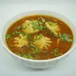 ネパールチキン餃子 スープ モモ NEPALESE CHICKEN SOUPMO:MO（MINI NEPAL DINING and Bar）