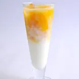 マンゴーラッシーMangoLassi（インドネパールレストラン＆バーSAGUN）