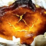 【 NEW 】 ロイヤルミルクティー味 バスクチーズケーキ（スペインバル ラ・ピカーダ・デ・トレス Spain Bar La Picada de tres）