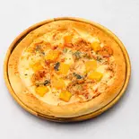干し芋とゴルゴンゾーラのピザ【単品】（HIBANA Cafe＆Bar）