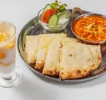 【人気No. ①】チーズナンカレーセット・CHEESE NAN CURRY SET（samaアジアンダイニング）