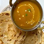 パウロティカレーセット/ParautaCurrySet（ROYAL KEBAB NAN CURRY）