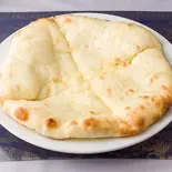 チーズナン Cheese Nan(タイ・インド料理のお店 ALMOND TREE)