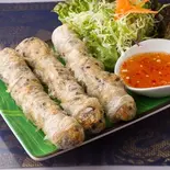 当店おすすめ ベトナム風揚げ春巻き Vietnam Style Deep Fry Roll(タイ・インド料理のお店 ALMOND TREE)
