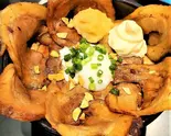 男飯ニンニク焼き豚丼（北海道ラーメンかぐら 成増店）