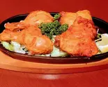 Tandoori chicken 4pic タンドリーチキン 4枚（Asian Dining MANASLU）