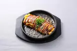 とん平焼き（焼鳥・串カツ たま 北3条店）