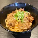 豚バラうどん(MOW)