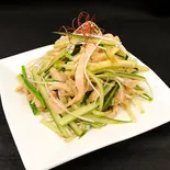 鶏皮きゅうり長葱ポンズ合え（中華料理上海亭蕨店）
