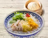 蒸し鶏のジンジャーかゆ＆肉まんセット（店内炊き上げ おかゆ専門店 粥餐庁(かゆさんちん) 新宿京王モール店）
