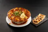 にんにく麻婆ラーメンと特製もち焼き餃子 Garlic Mapo Ramen and Special Gyoza Dumplings（【麻婆ラーメンと炒飯】麺炒菜館 新宿歌舞伎町店）