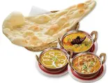 1種類選べるカレーセット Naan Curry Set(ASIAN DAINING NAMASTE HIMAL)