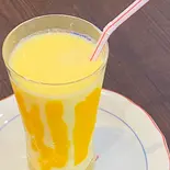 マンゴーラッシー Mango lassi（INDIAN NEPALI RESTAURANT SUBHA LAKSHMII〜インド・ネパール料理 スバラクシュミー）