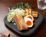 特製(得)トッピング（濃厚魚介だし専門 つけ麺 すする）