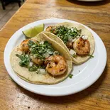 カマロン(エビ)（El Macho tacos）