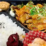 豚バラうま辛ダレ炒め弁当(弁当屋さんちゃん)