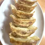 焼き餃子(6個入り)（台湾料理 萬福来）