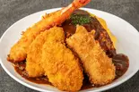 おとな様とろたまオムライス（男のオムライス EGG BOMB 新橋店）