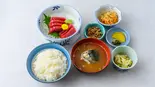 生まぐろ赤身刺身定食（魚料理 福田屋）